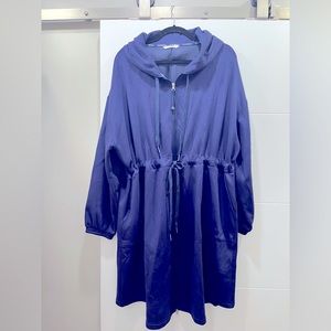 1x Penningtons Active Wear Jacket.  Worn 1 time. Fit is generous.